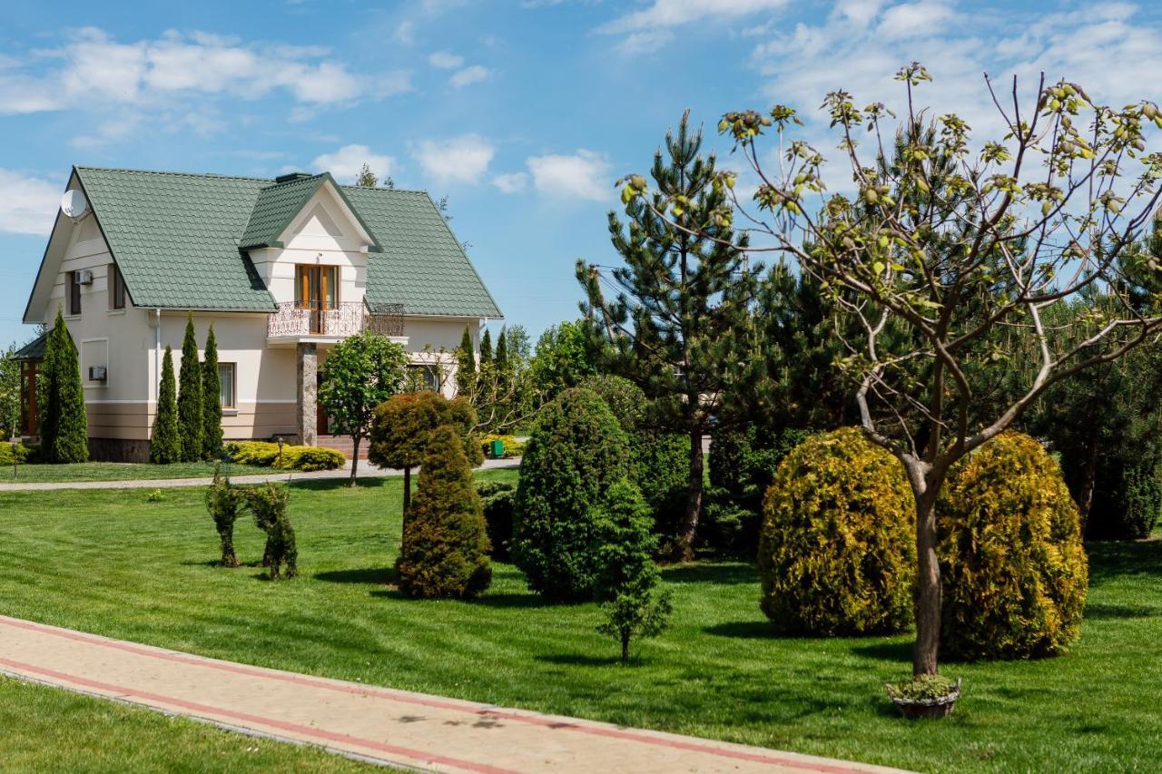 Рестпарк Рекреаційний Комплекс Poddubtsy Exterior foto